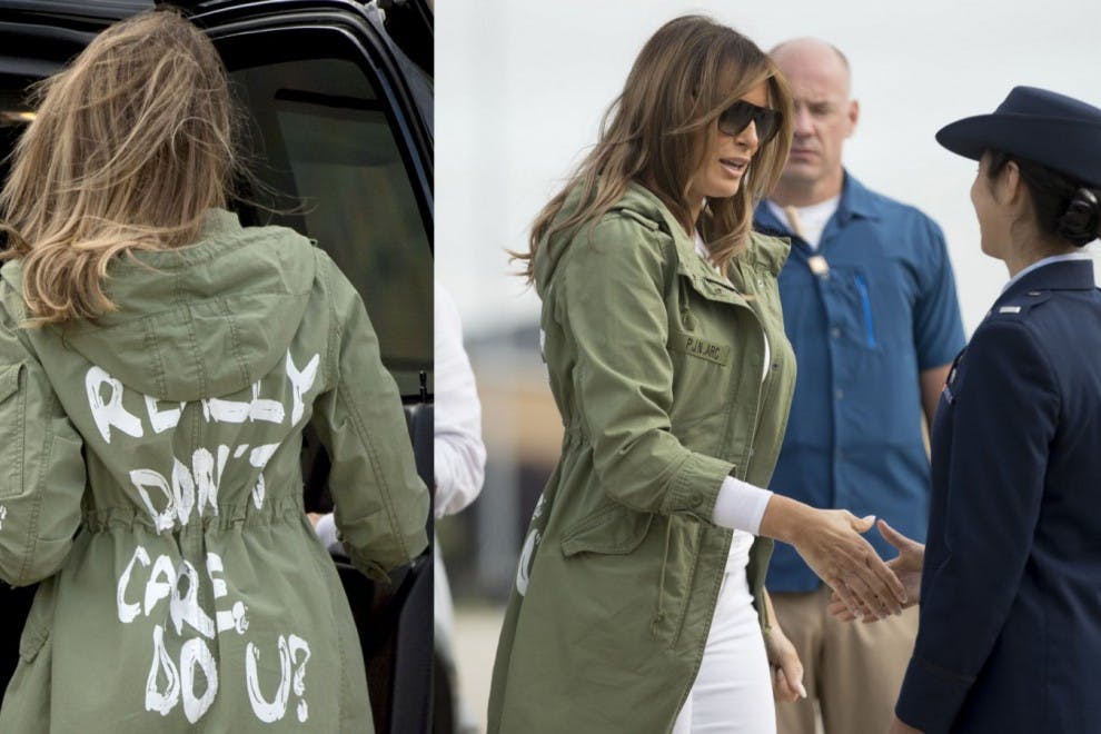 La primera dama de los Estados Unidos, Melania Trump, con la chaqueta de la polémica