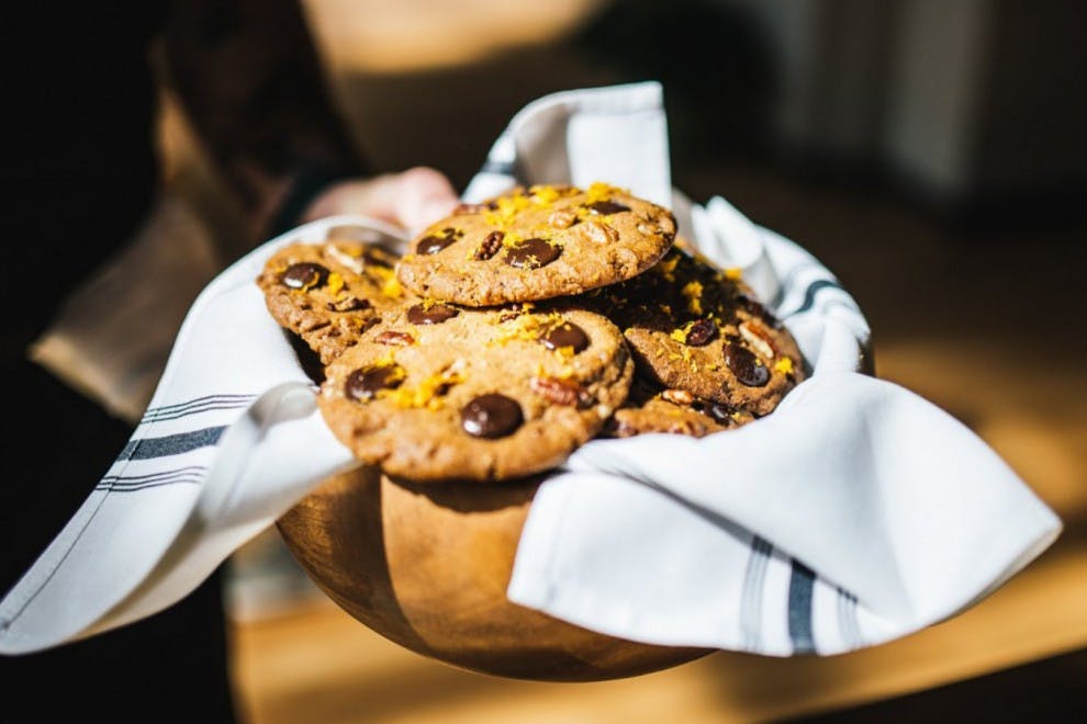 Preparar unas ricas galletas caseras es más fácil y rápido de lo que crees.