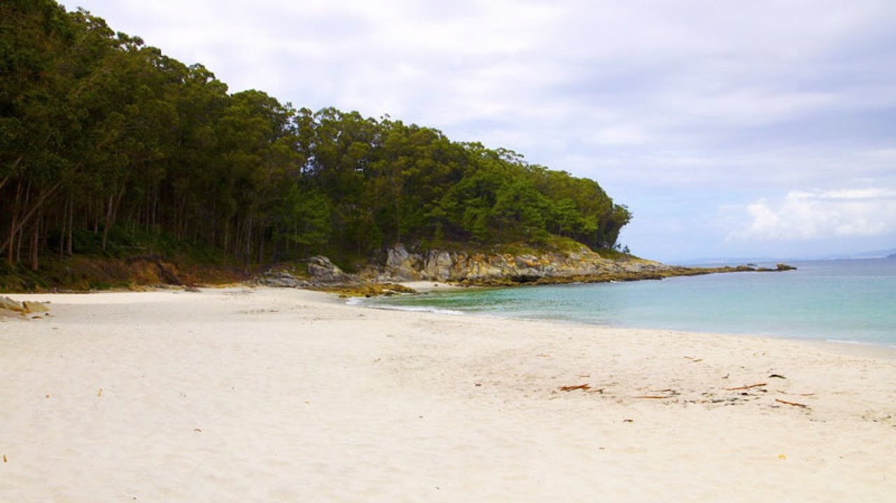 En las Islas Cíes se encuentra este espacio naturista.