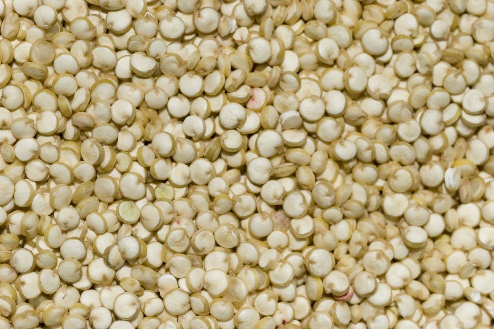 Quinoa: 12 propiedades y beneficios de este alimento